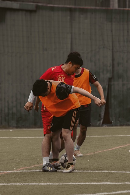曾深受